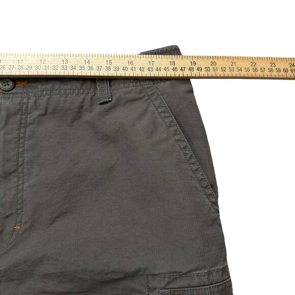 L.L Bean Shorts Men's 36 100% Cotton Cargo Outdoor Active Lifestyle 10" Inseam - Picture 6 of 7